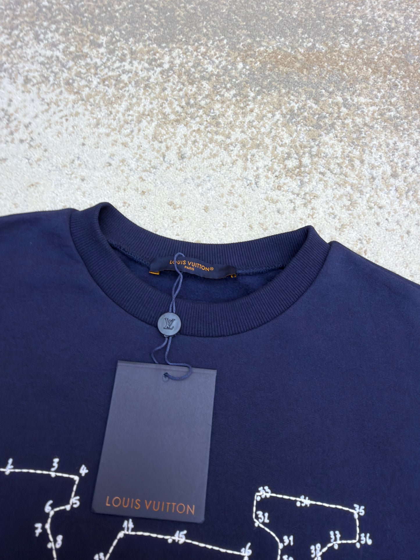 LOU SWEATSHIRT