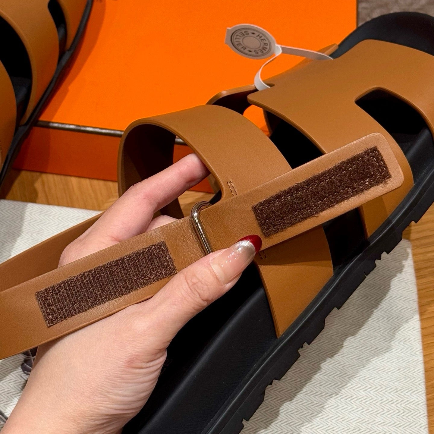 HERM GENIUS SANDALS