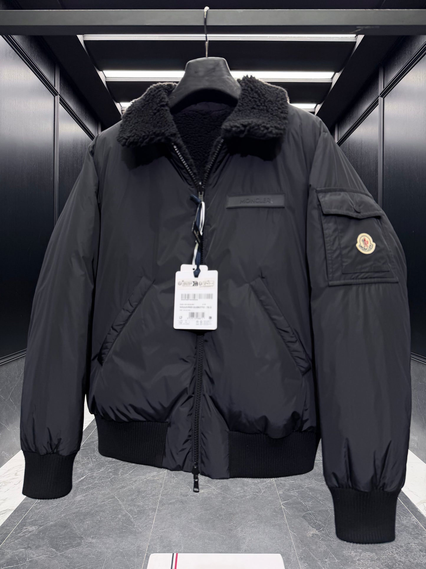 MONC MAULEVRIER JACKET