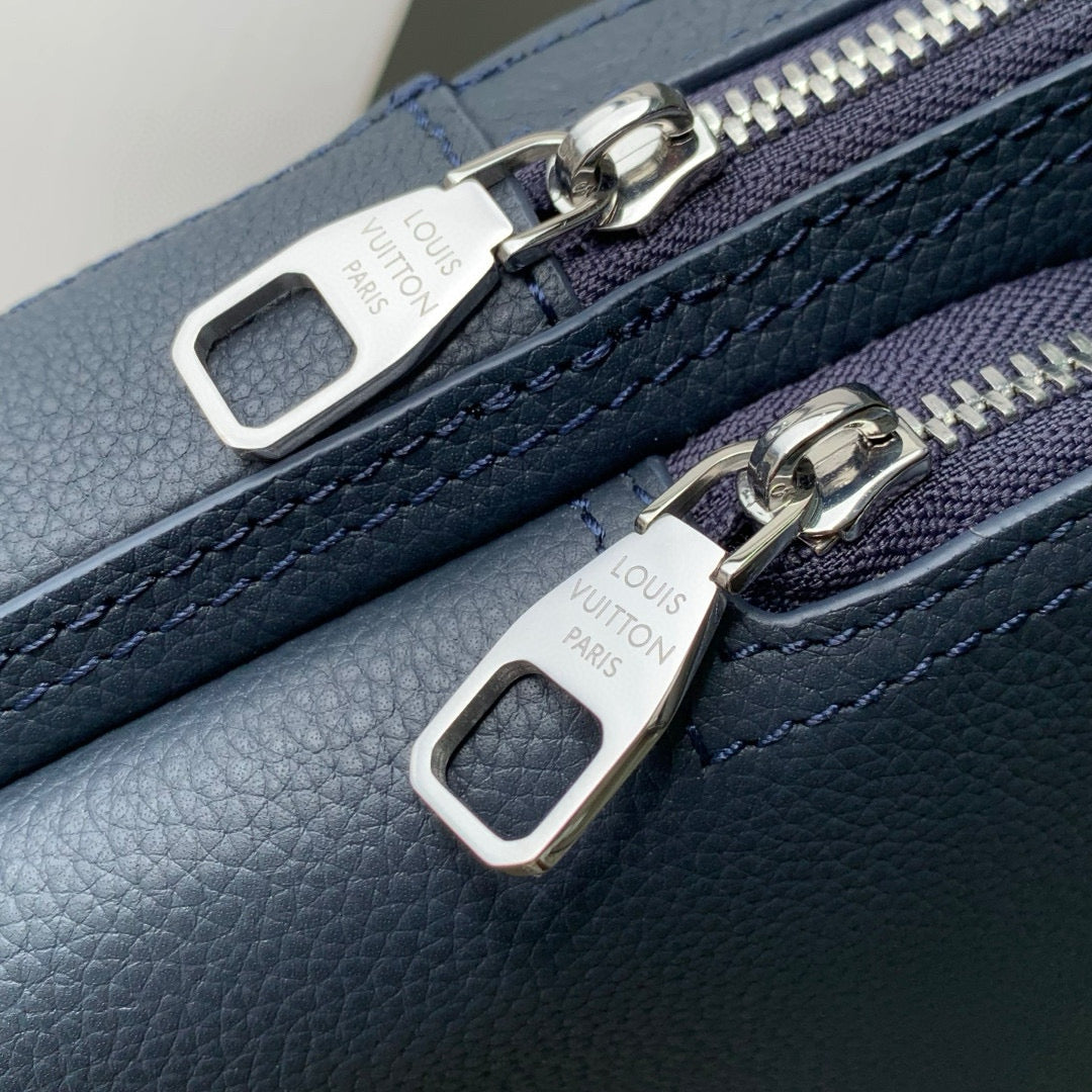 LOU AVENUE PM SLINGBAG