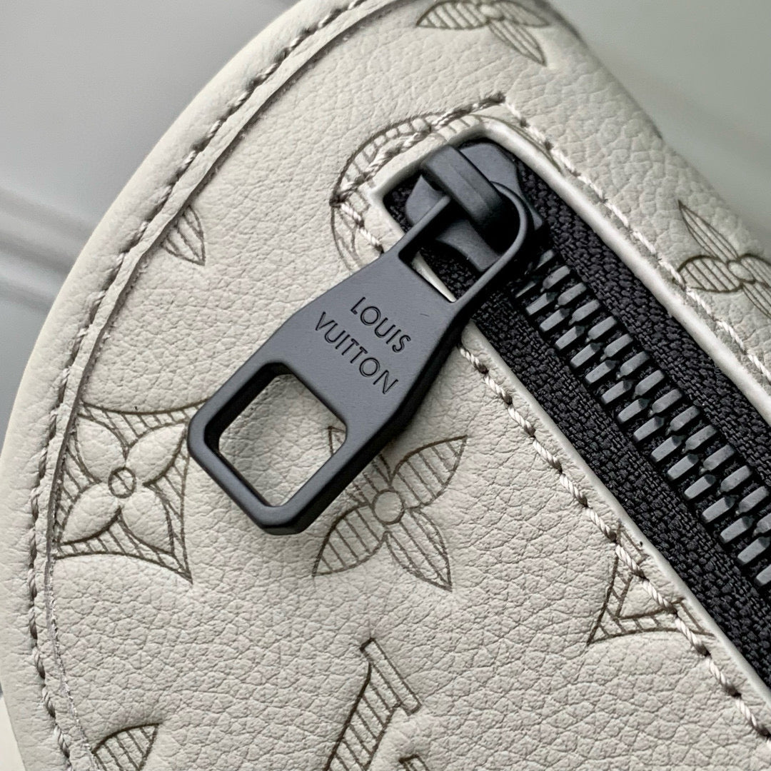 LOU PULSE WEARABLE WALLET