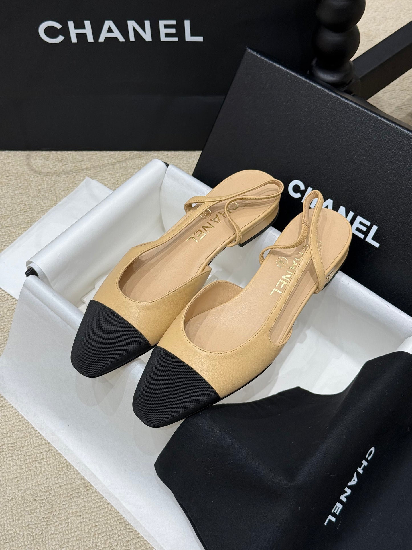 CC SLINGBACK PUMPS