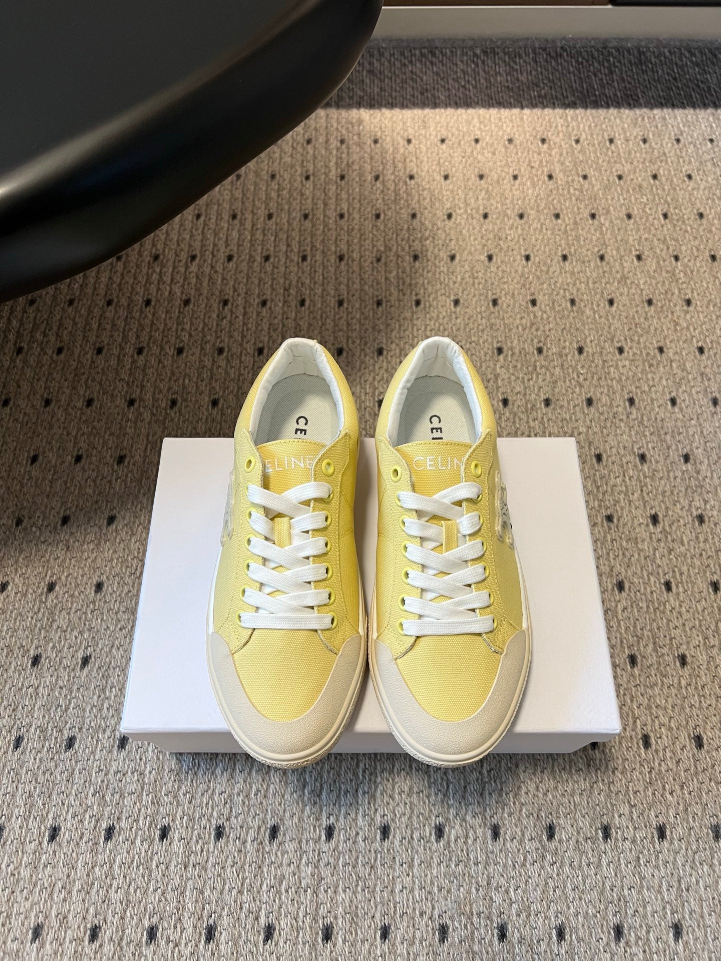 CEL SNEAKERS