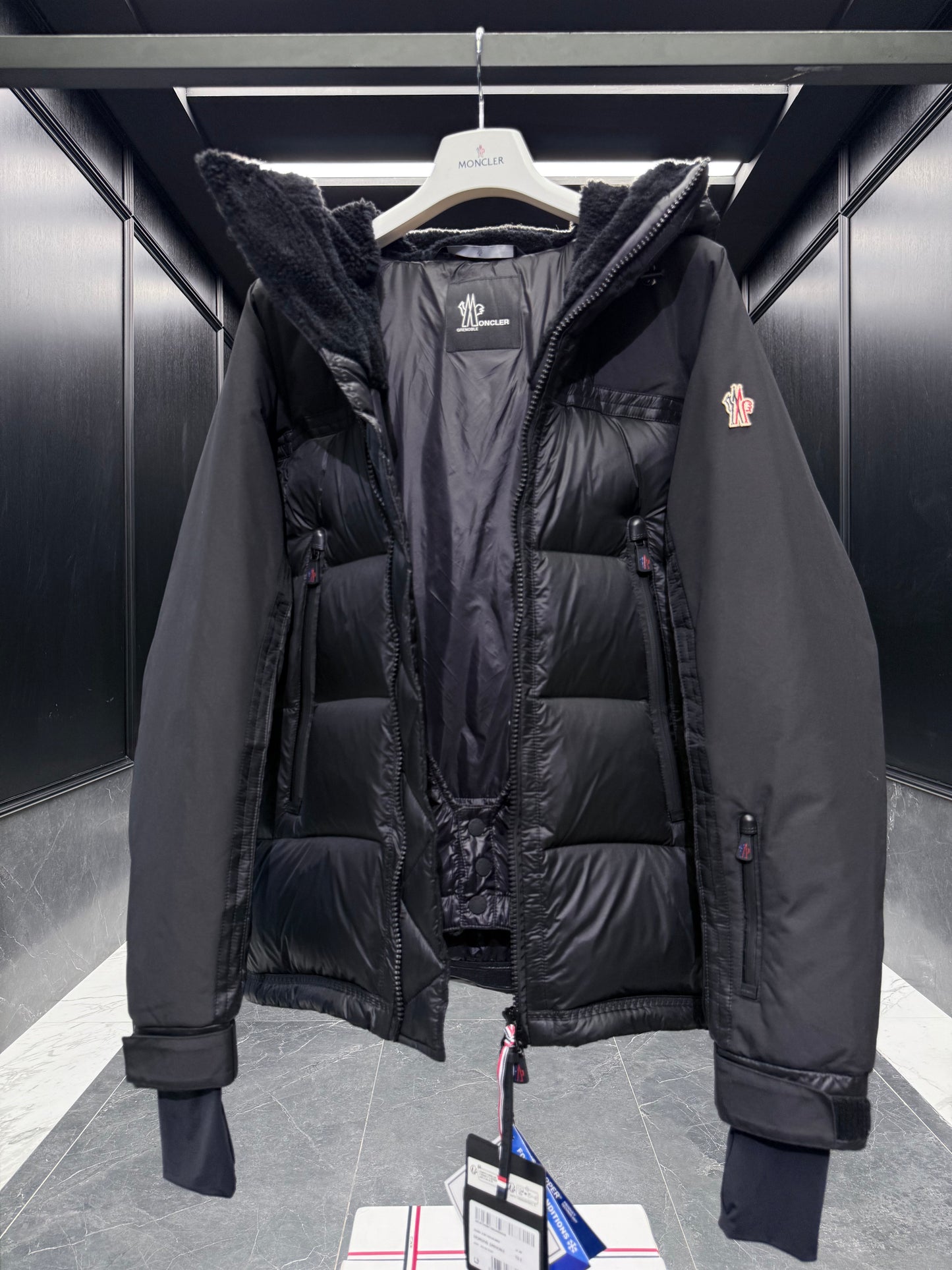 MONC MORGINS JACKET