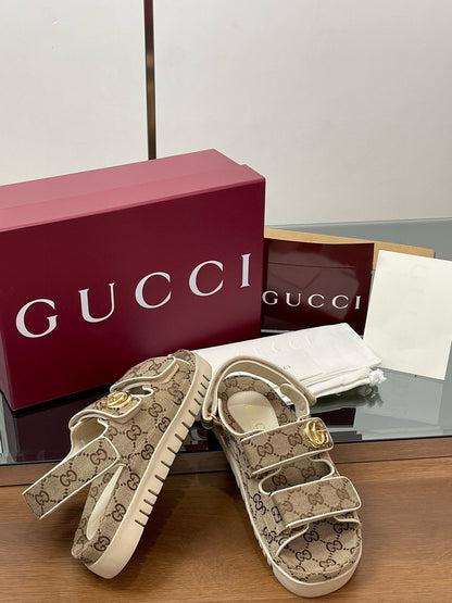 GG SANDALS
