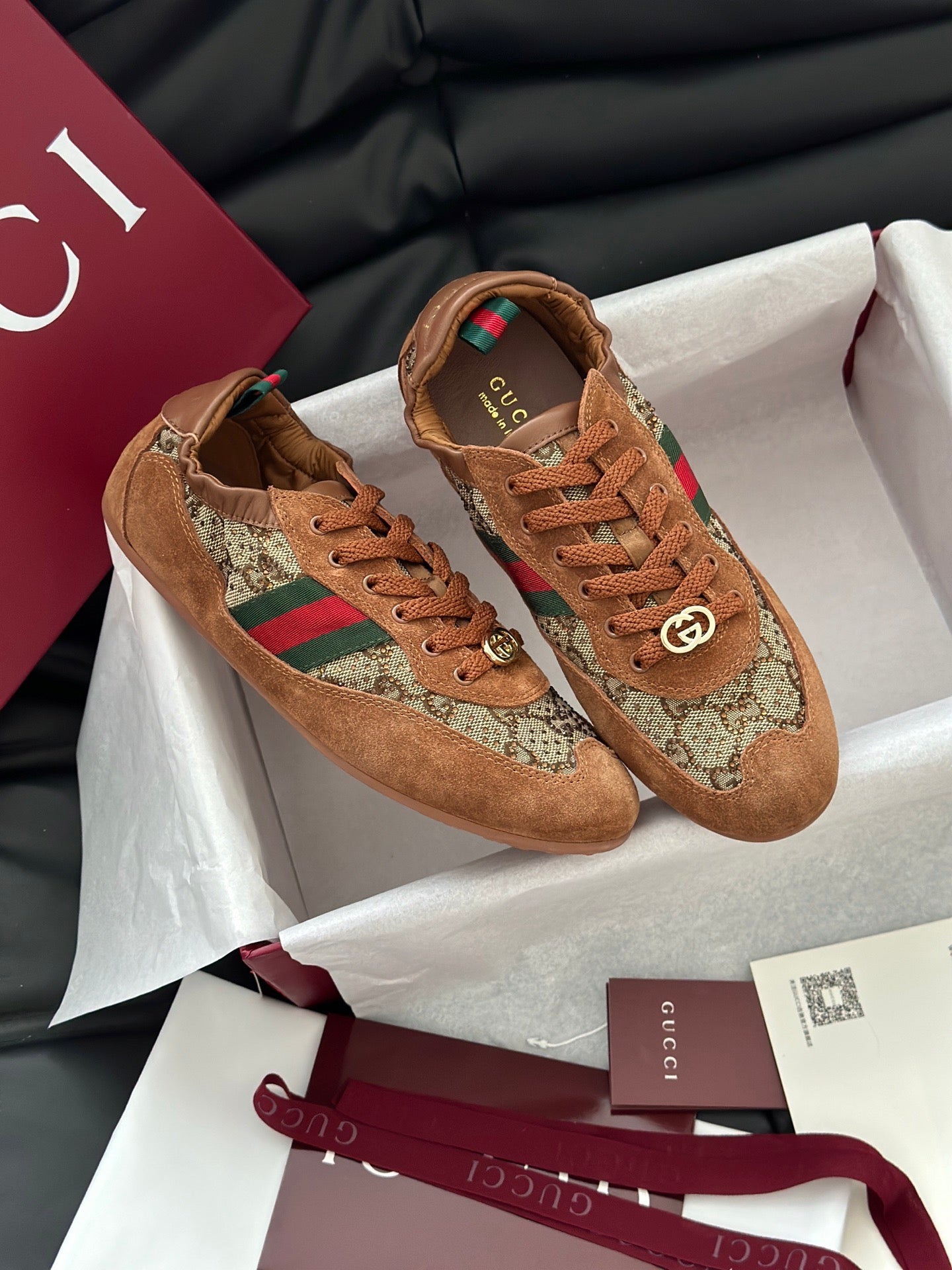 GG SHIFT CRYSTAL SNEAKERS