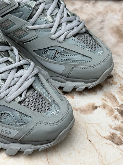 BAL TRACK SNEAKERS ND