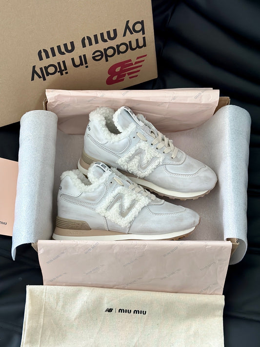 MIU M x NEW BALANCE TRAINERS