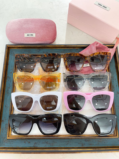 MIU M SUNGLASSES