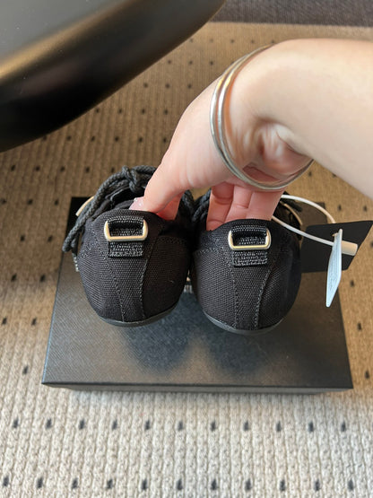 PD COLLAPSE SNEAKERS