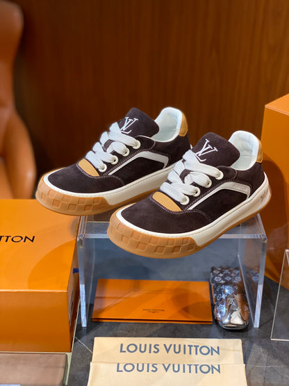 LOU TILTED SNEAKERS
