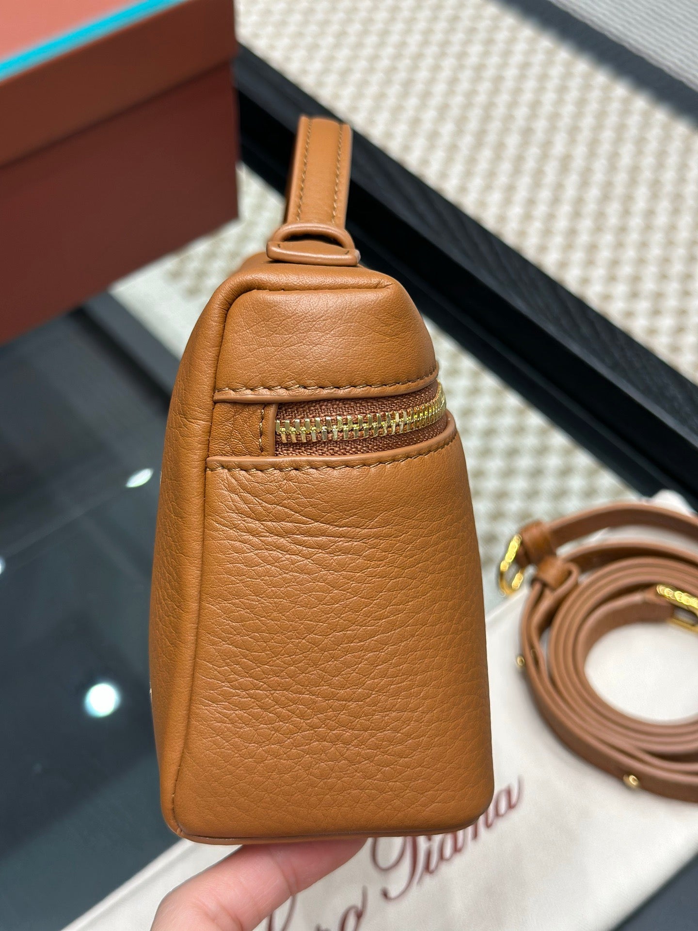 LORO P EXTRA POCKET L19 BAG