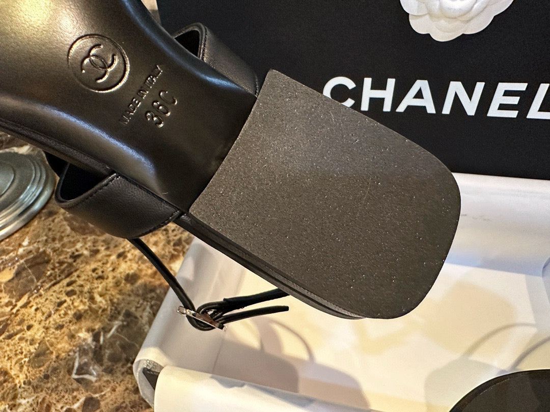 CC SANDALS