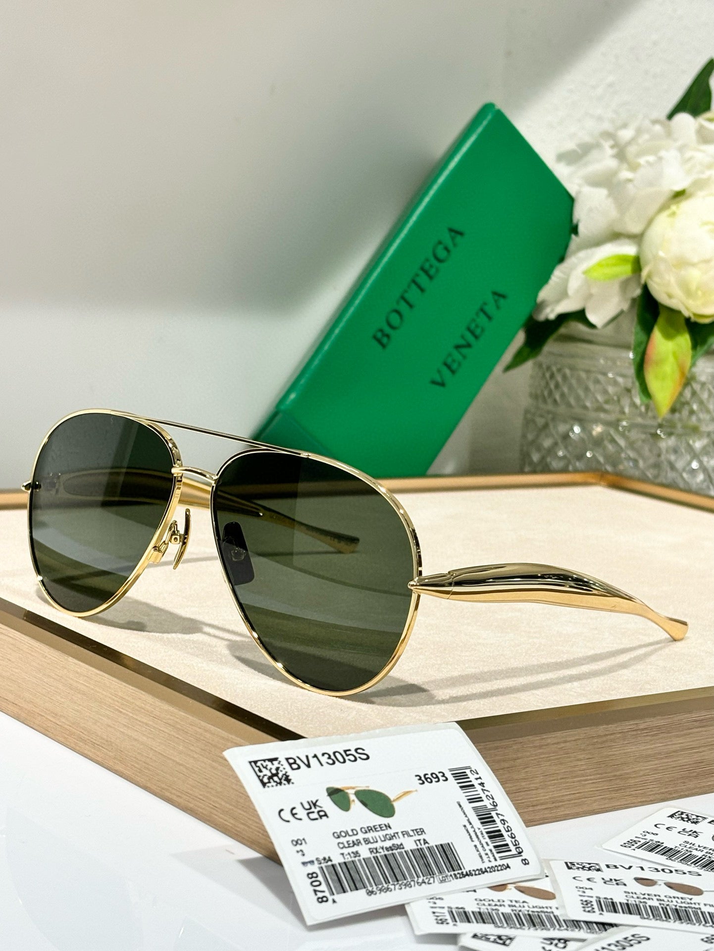 BOTT V SUNGLASSES