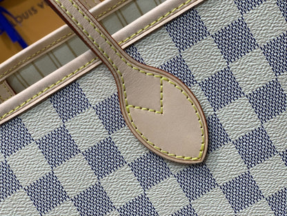 LOU NEVERFULL MM