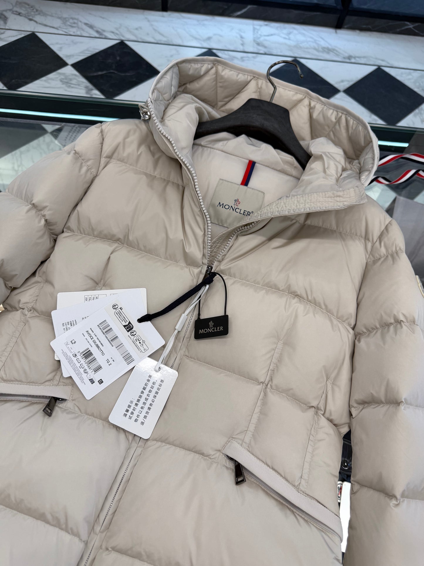 MONC AVOCE JACKET
