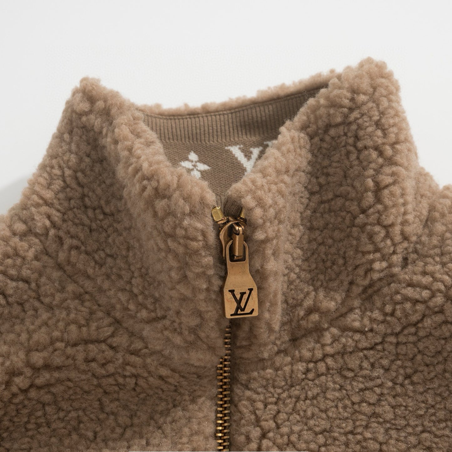 LOU JACKET