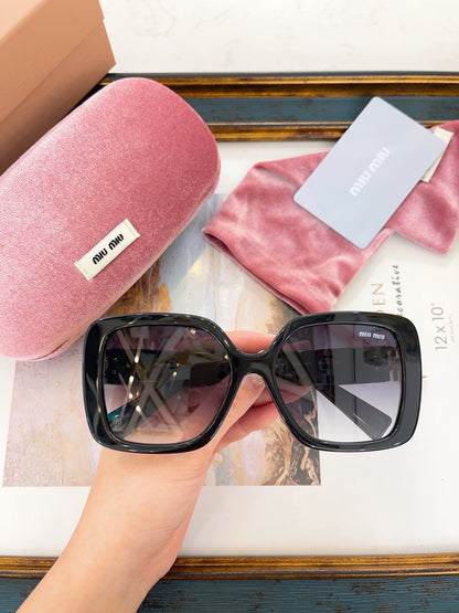 MIU M SUNGLASSES