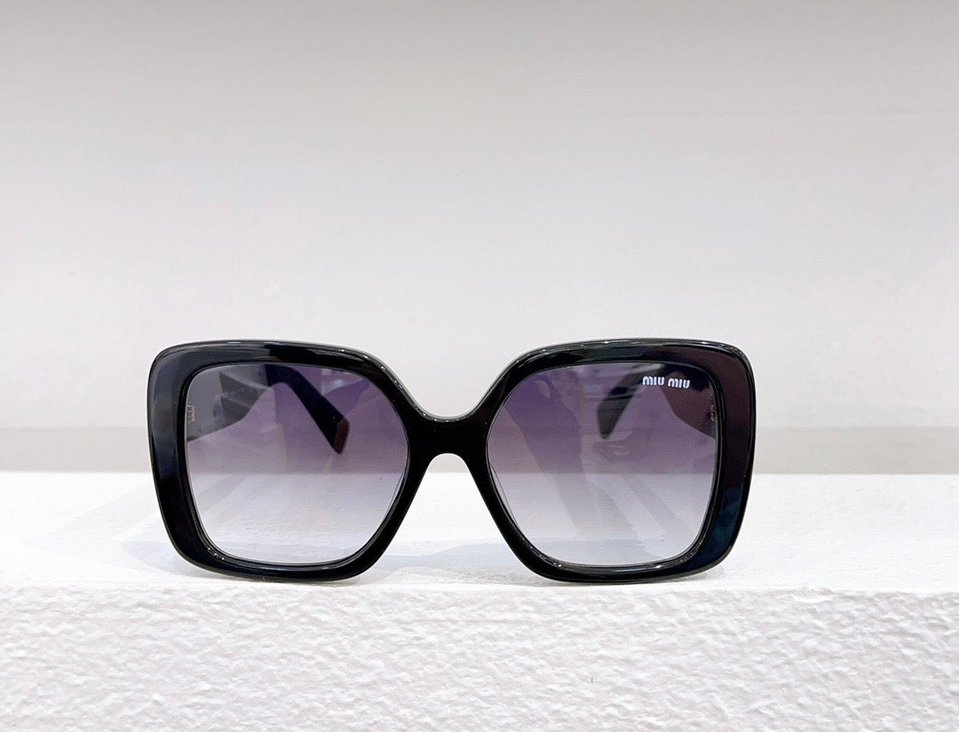 MIU M SUNGLASSES