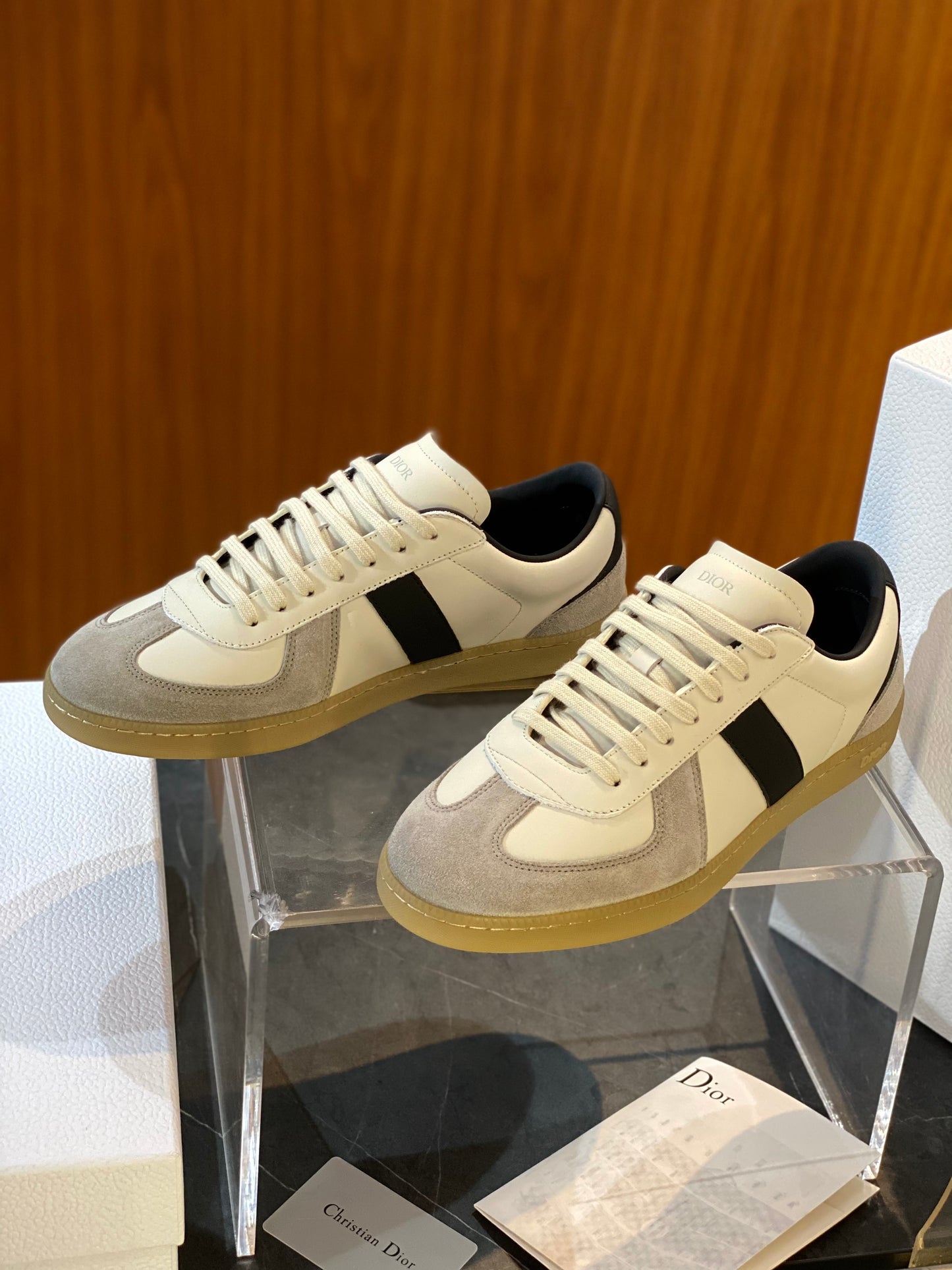 CD B01 SNEAKER