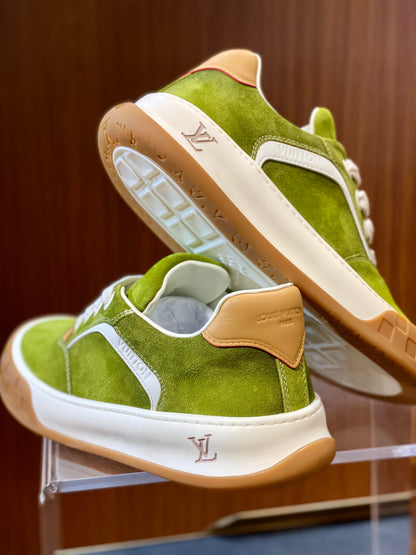 LOU TILTED SNEAKERS
