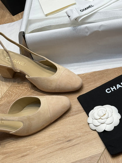 CC SLINGBACK PUMPS