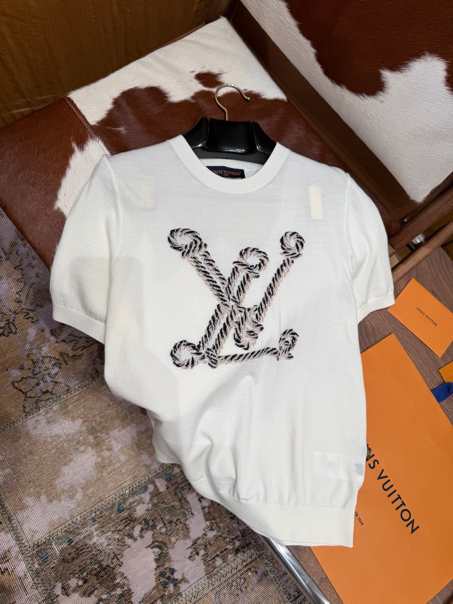LOU T-SHIRT