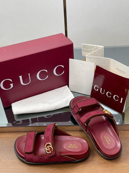 GG SANDALS