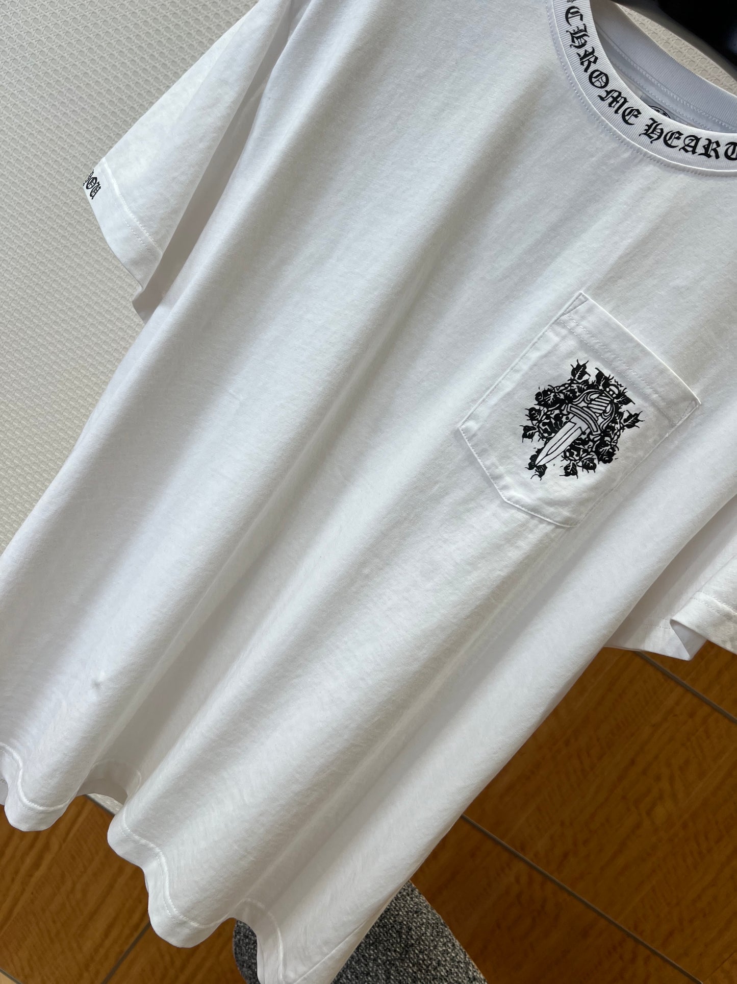 CHROME H T-SHIRT