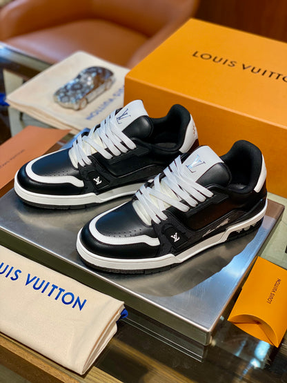 LOU TRAINERS