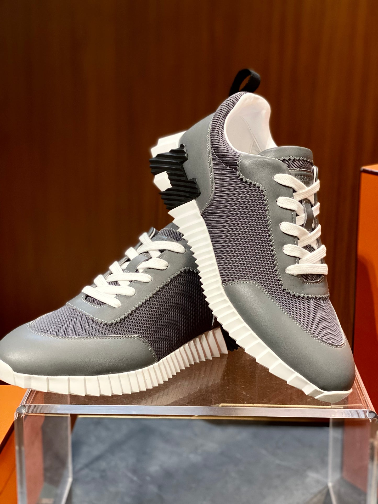 HERM BOUNCING SNEAKERS