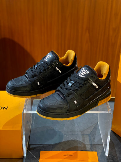 LOU TRAINERS