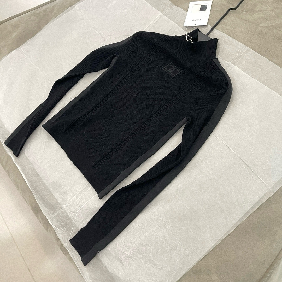 CC TURTLENECK