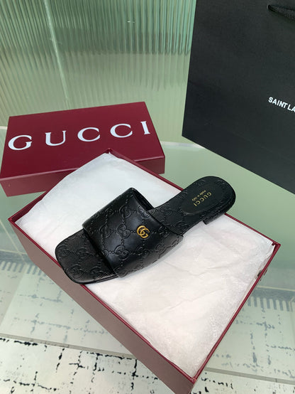 GG SANDALS