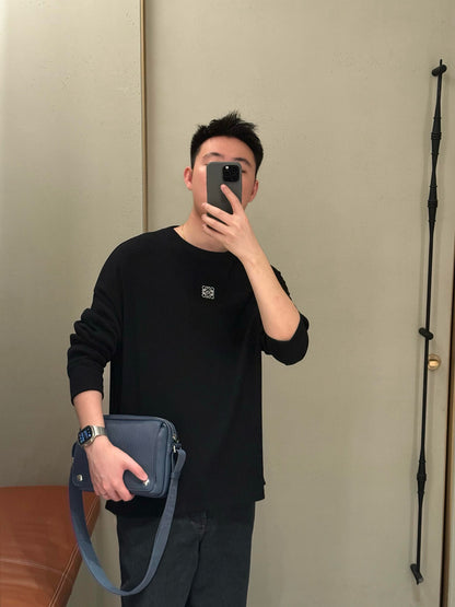 LOEW PEBBLE MESSENGER BAG