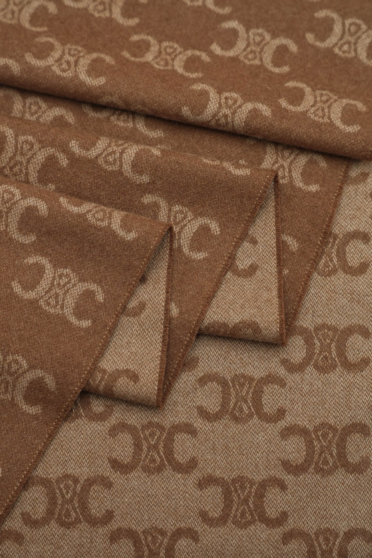 CEL SCARF