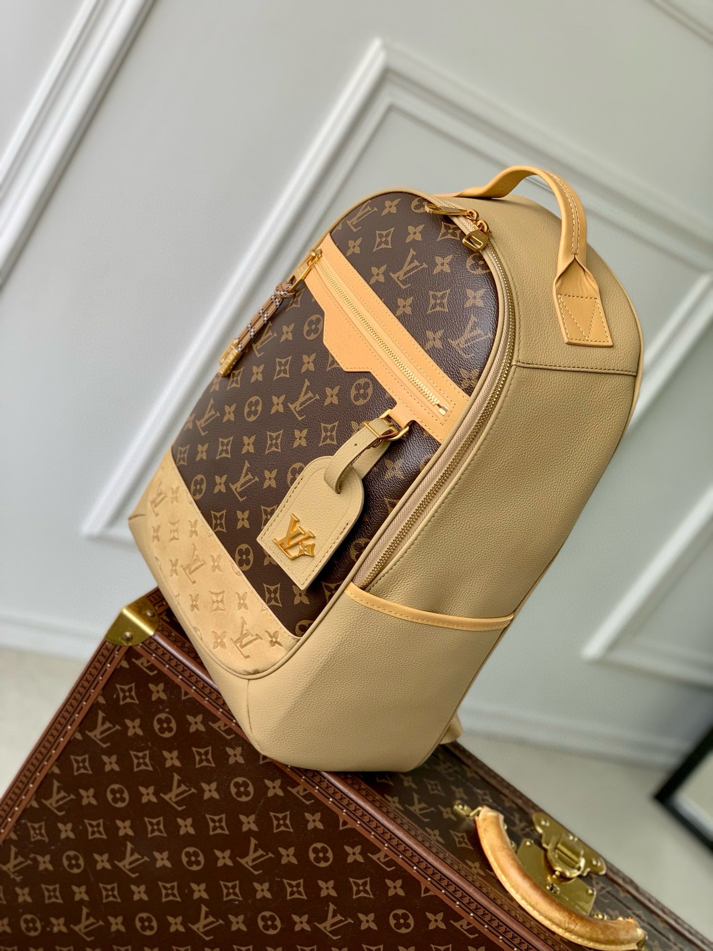 LOU OUTDOOR BACKPACK