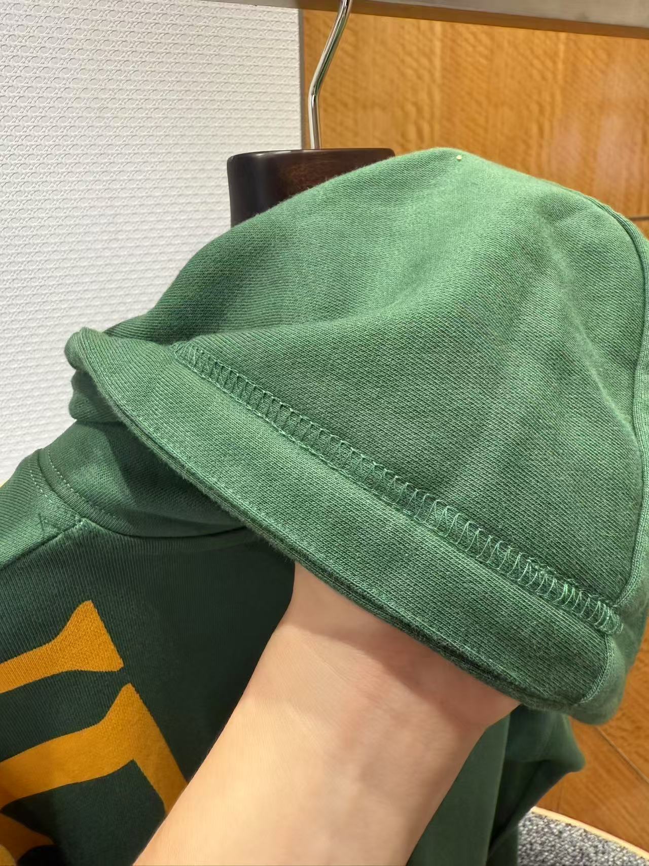 LOEW HOODIE