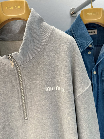 MIU M SWEATSHIRT