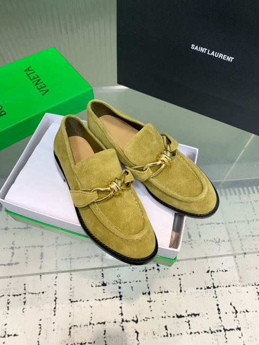 BOTT LOAFERS