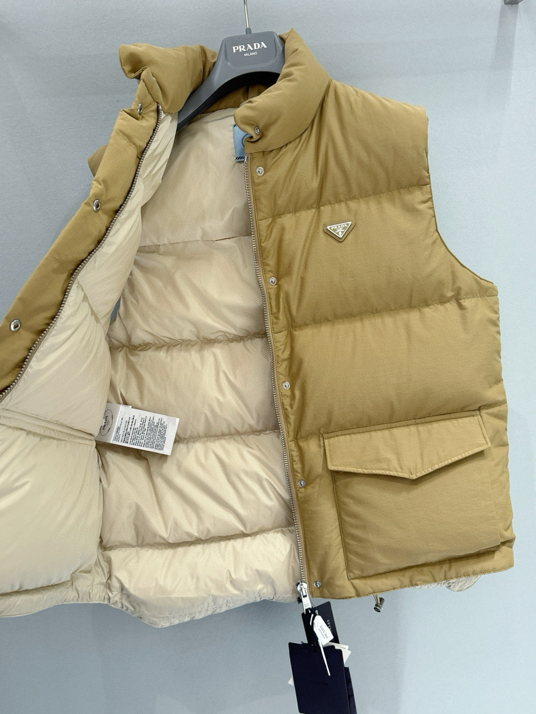 PD VEST