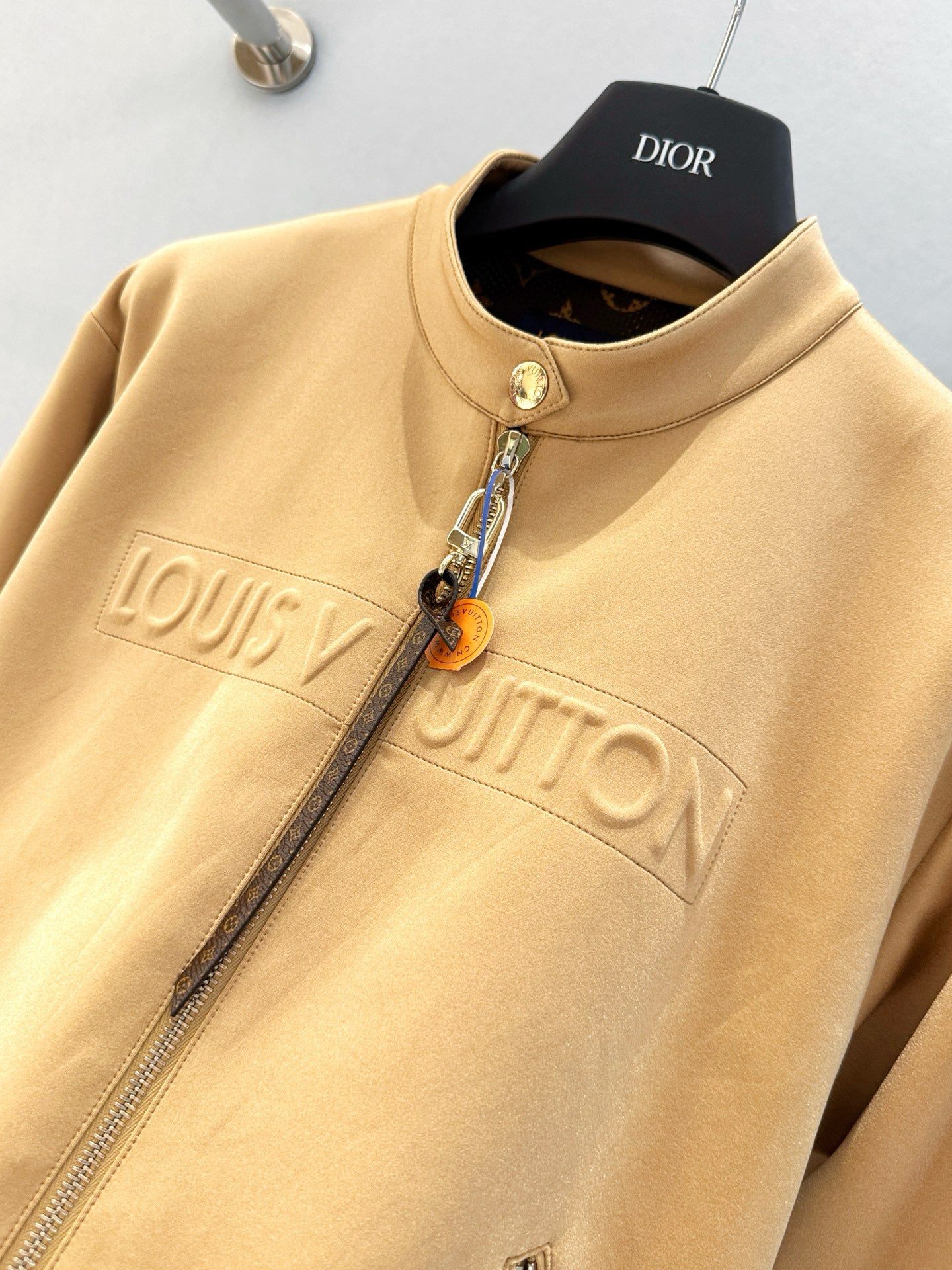 LOU JACKET