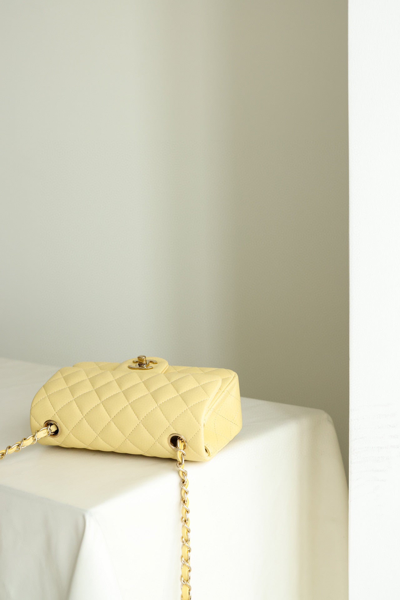 CC CLASSIC FLAP MINI BAG