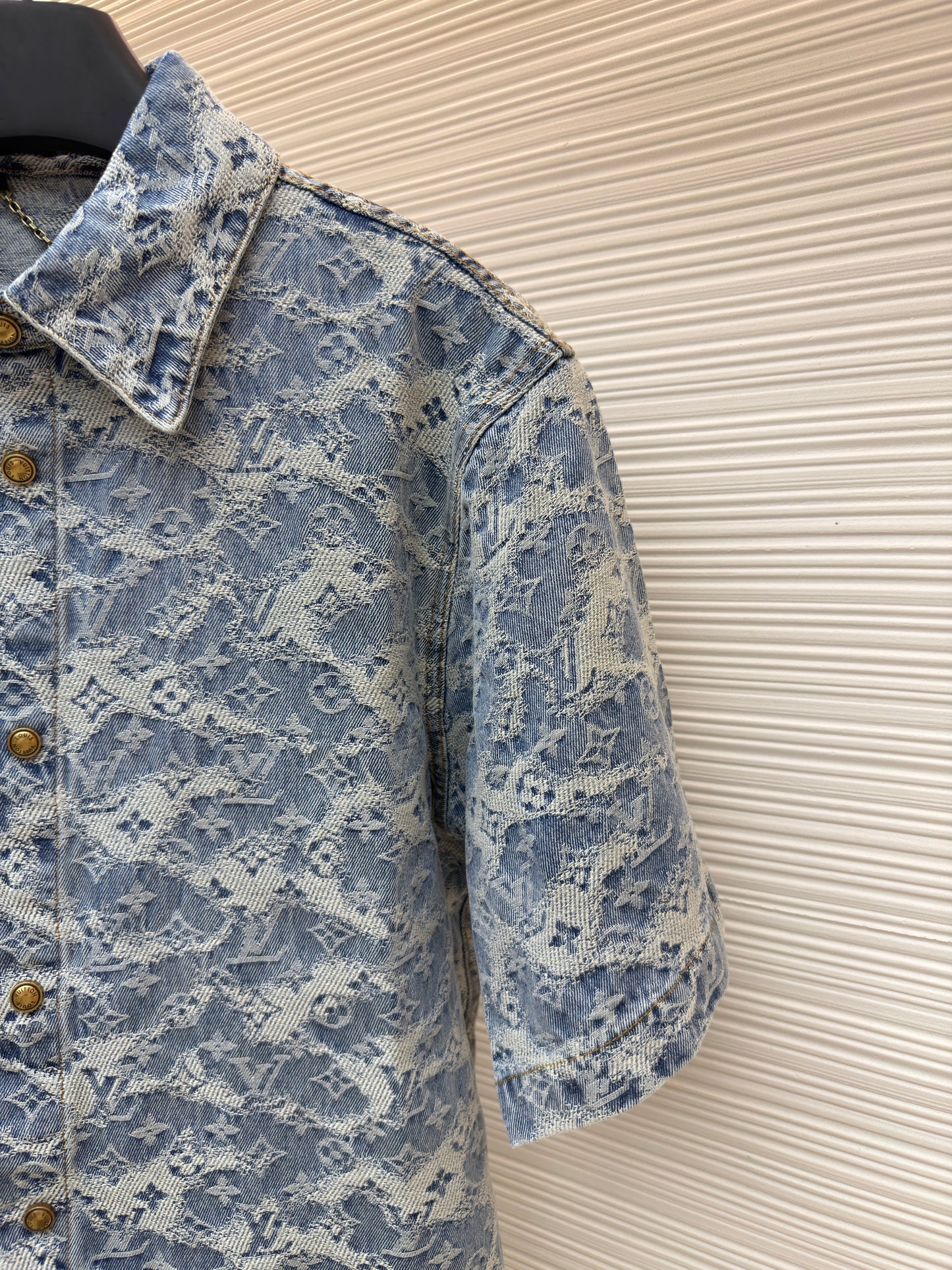 LOU DENIM SHIRT