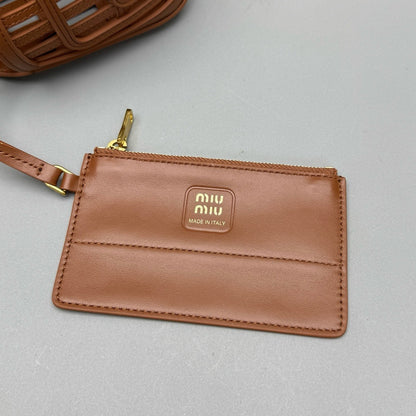MIU M LEATHER BASKET BAG