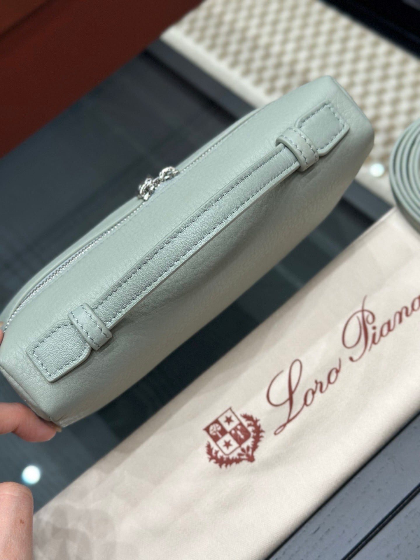 LORO P EXTRA POCKET L19 BAG