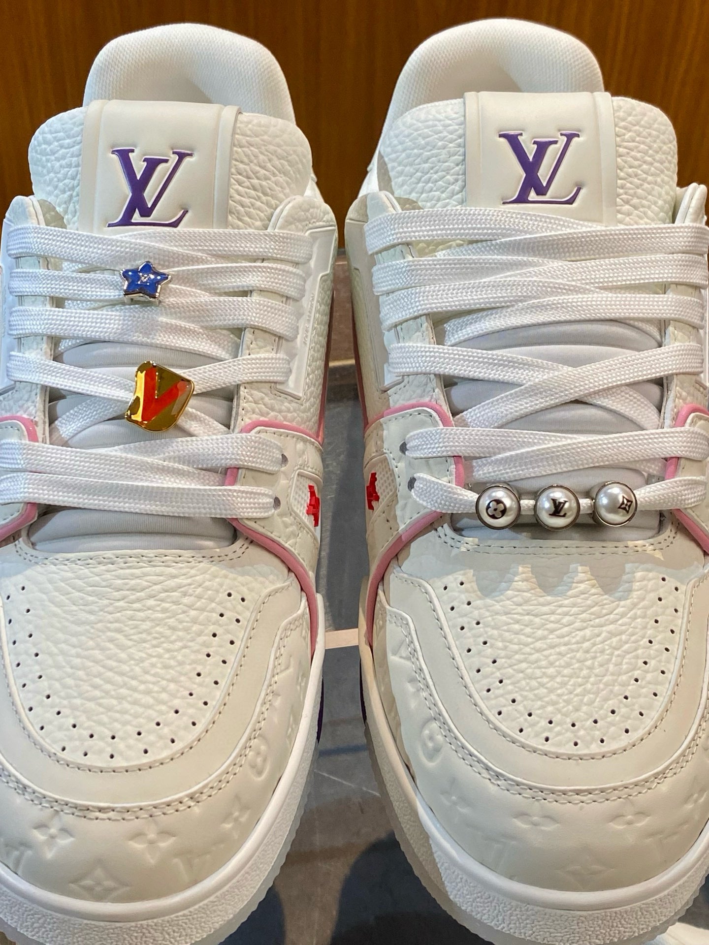 LOU TRAINERS