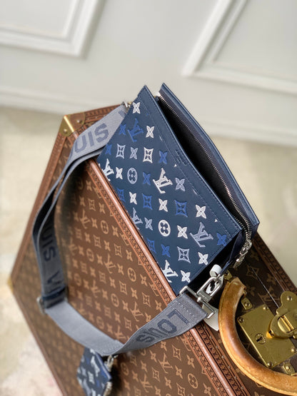 LOU GASTON WEARABLE WALLET