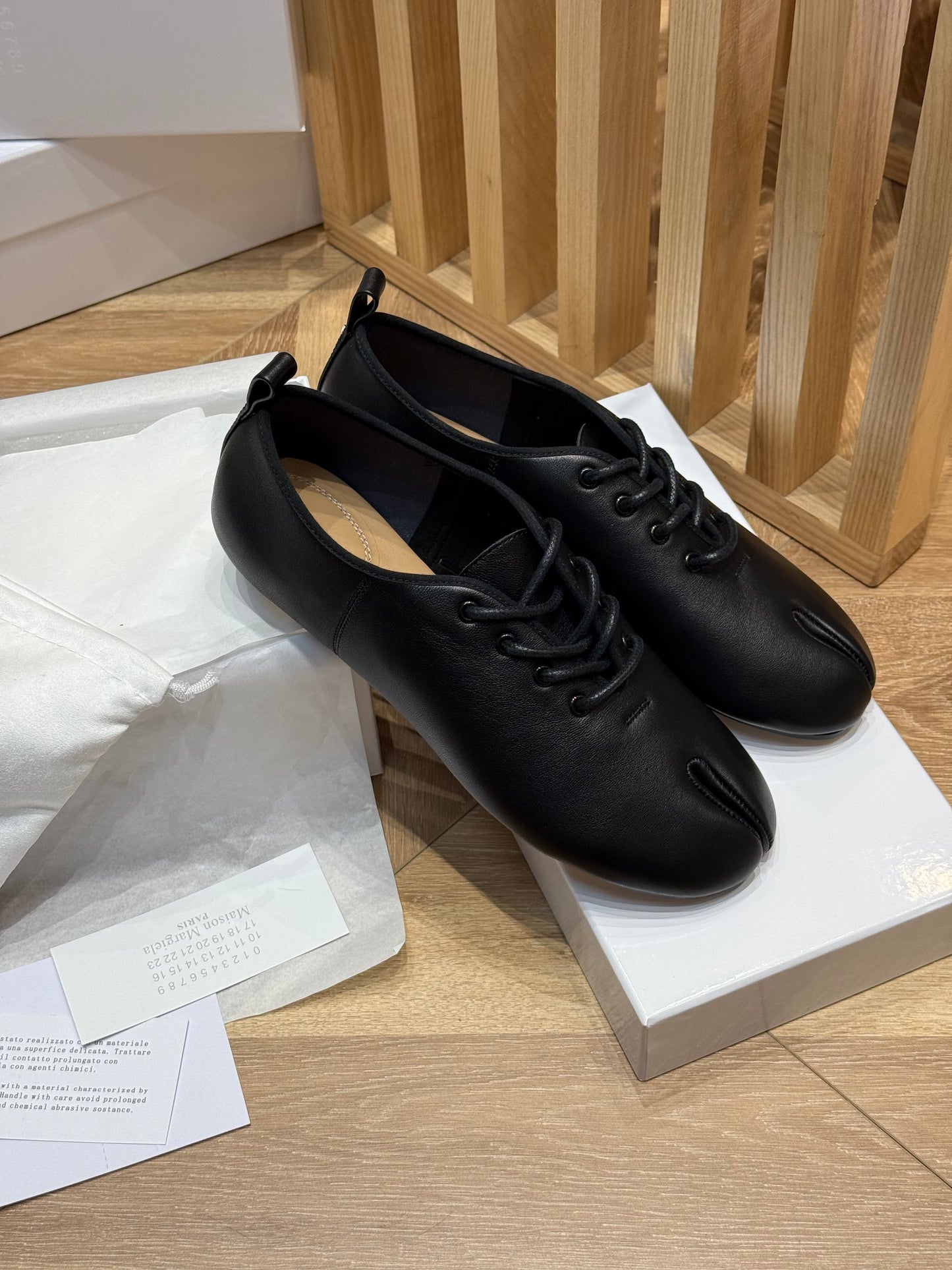 MAISON M TABI LOAFERS