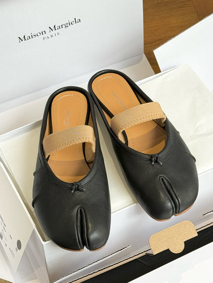 MAISON M TABI BALLET FLATS